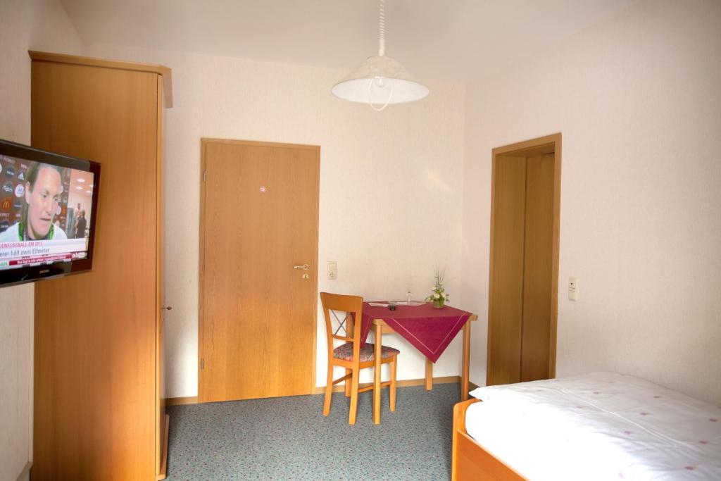 Haus Hubertus Hotel Winterspelt ห้อง รูปภาพ