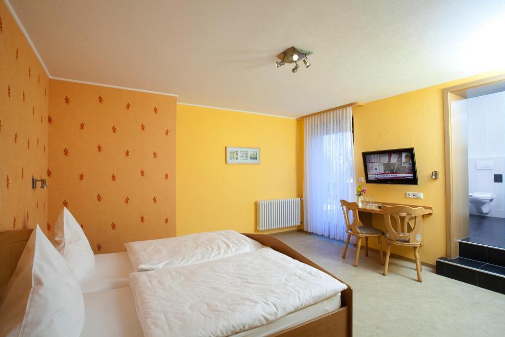 Haus Hubertus Hotel Winterspelt ห้อง รูปภาพ