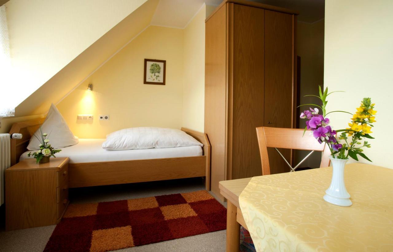 Haus Hubertus Hotel Winterspelt ห้อง รูปภาพ